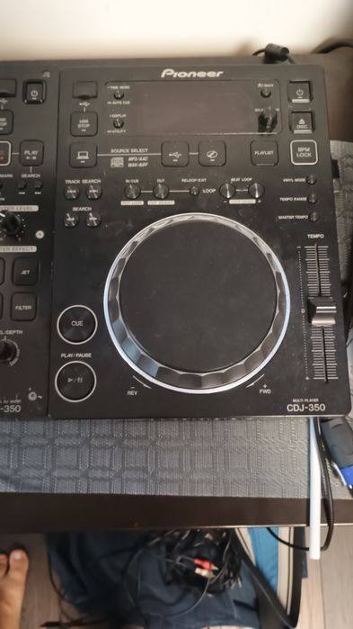 Mixer pioneer și 2 platane mai am și boxe și statie preț separat