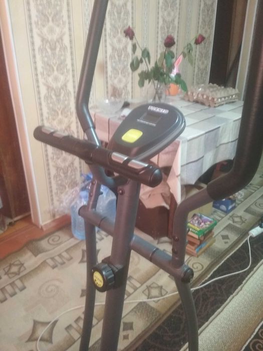 Продам спортивные тренажеры