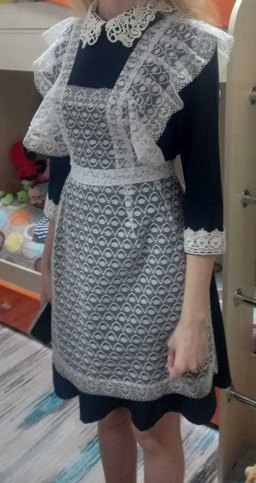 Школьная форма с фартуком