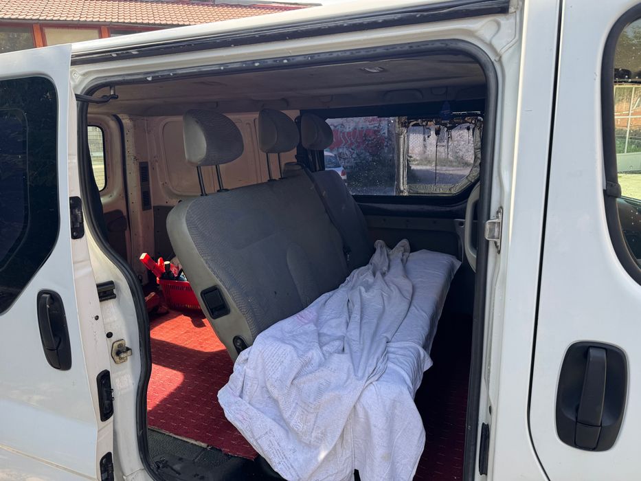 Renault trafic 6+1 + marfa omologat înmatriculat