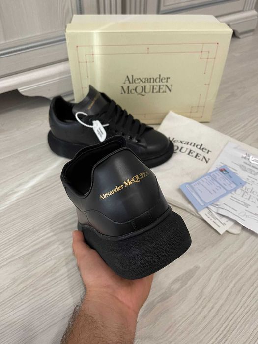 Alexander McQ U EE N full box black edition