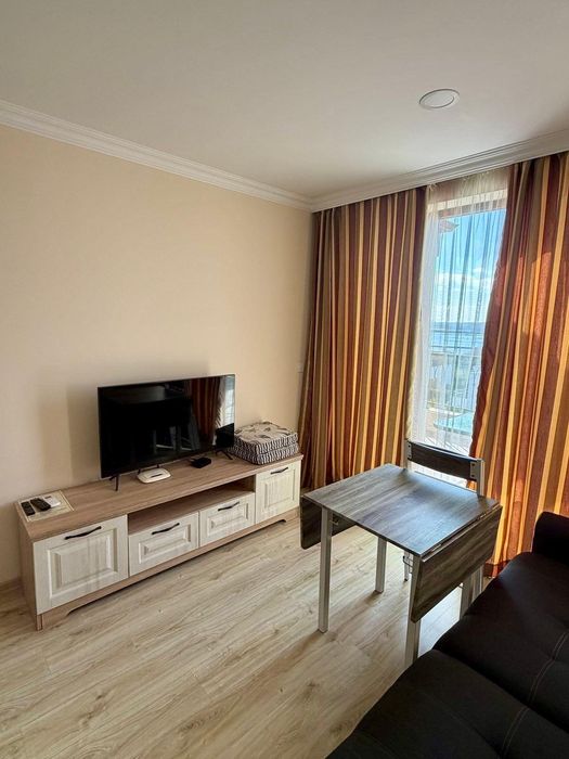 Двустаен, под наем, кв. Сарафово