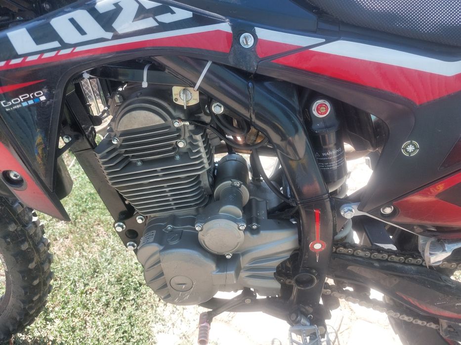 Продам мотоцикл LQ 250 эндура