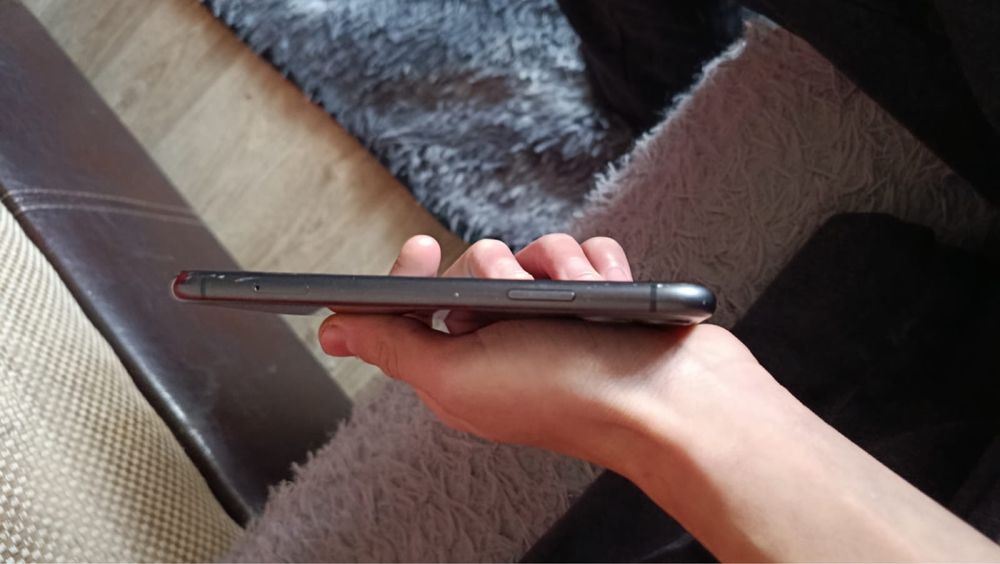 Iphone 11 128 гигобайт