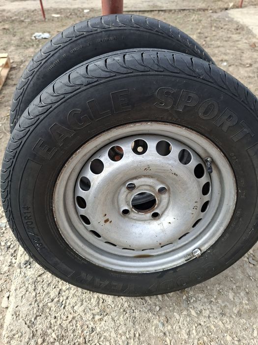 Продам шины 185/70/14 гудиер