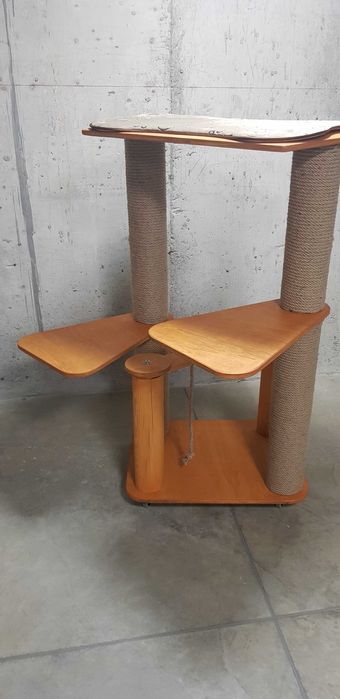 Продавам катерушка (драскалка) за котки