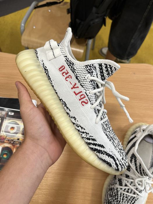 Yezzy 350 zebra marimea 41