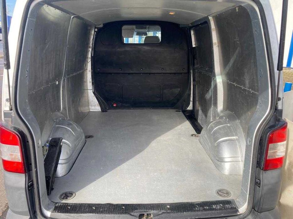 VOLKSWAGEN Transporter 2009 — imagine 3