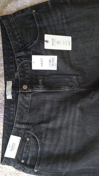 Джинсы новые черные 60 размер