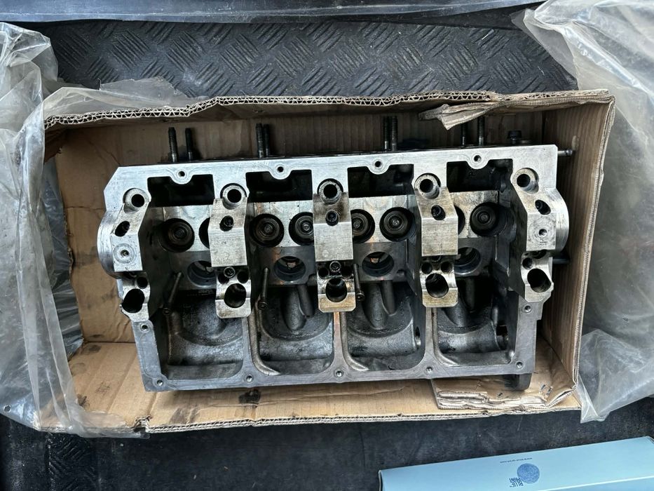 Цилиндрова глава VW BLS