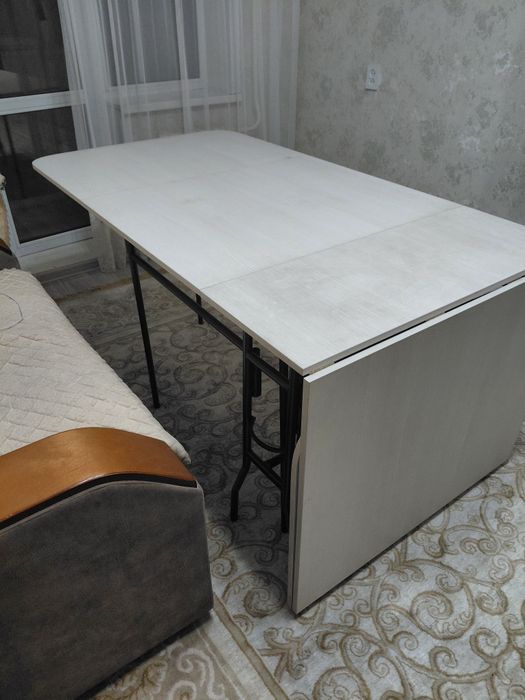 Продам стол трансформер