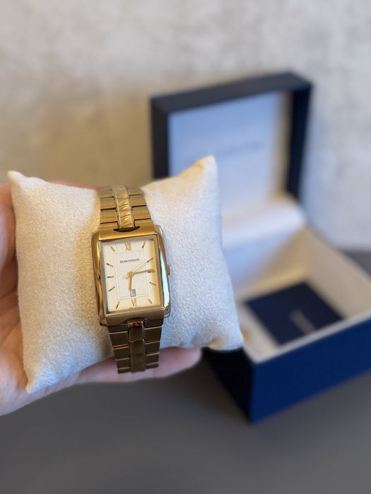 продам часы Romanson