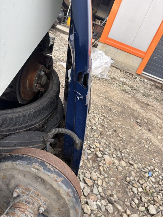 задна врата/задна лява врата за vw caddy 3