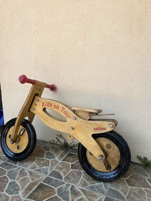 Bicicletă ajutătoare pt copii