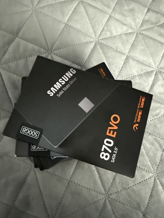 5xSamsung Ssd 2.5” 500 gb