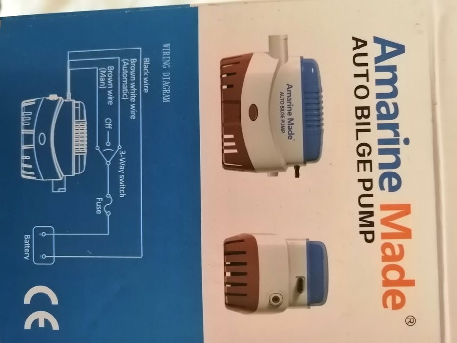 Помпа за лодка автоматична 12V