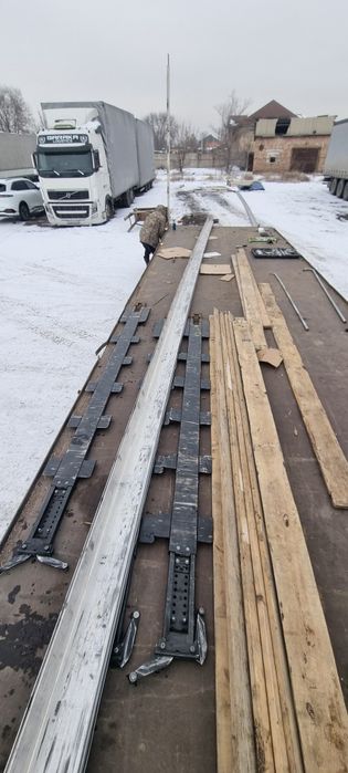 стойки, направляющий профиль