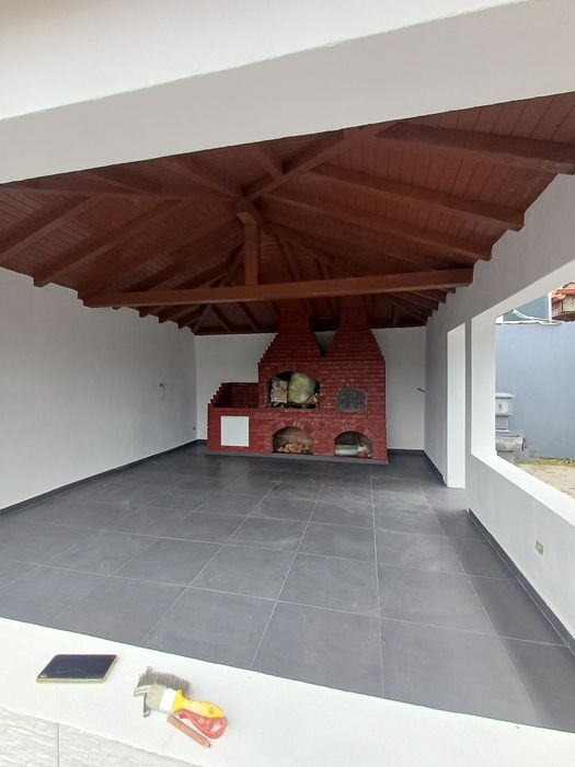 Execut amenajări interioare și exterioare de calitate