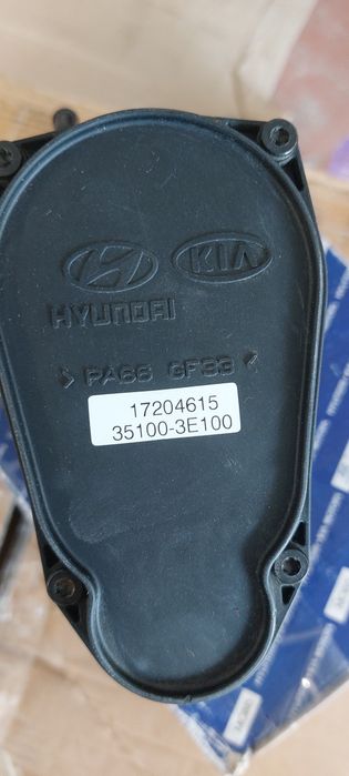 Продам дроссельную заслонку