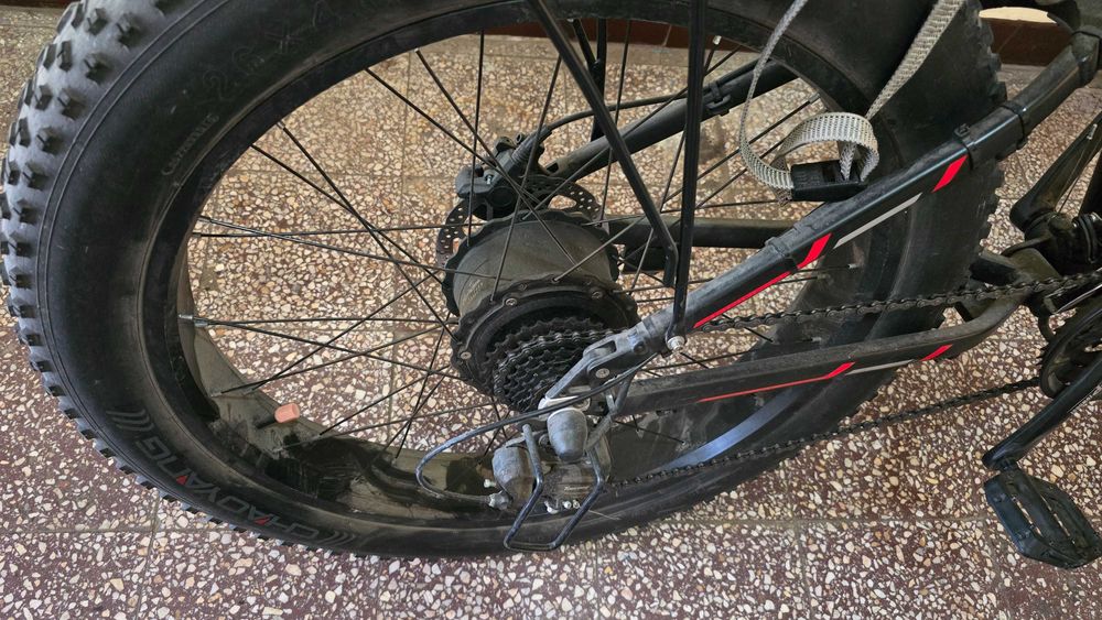 Продавам хибридно (електрическо и със скорости) колело