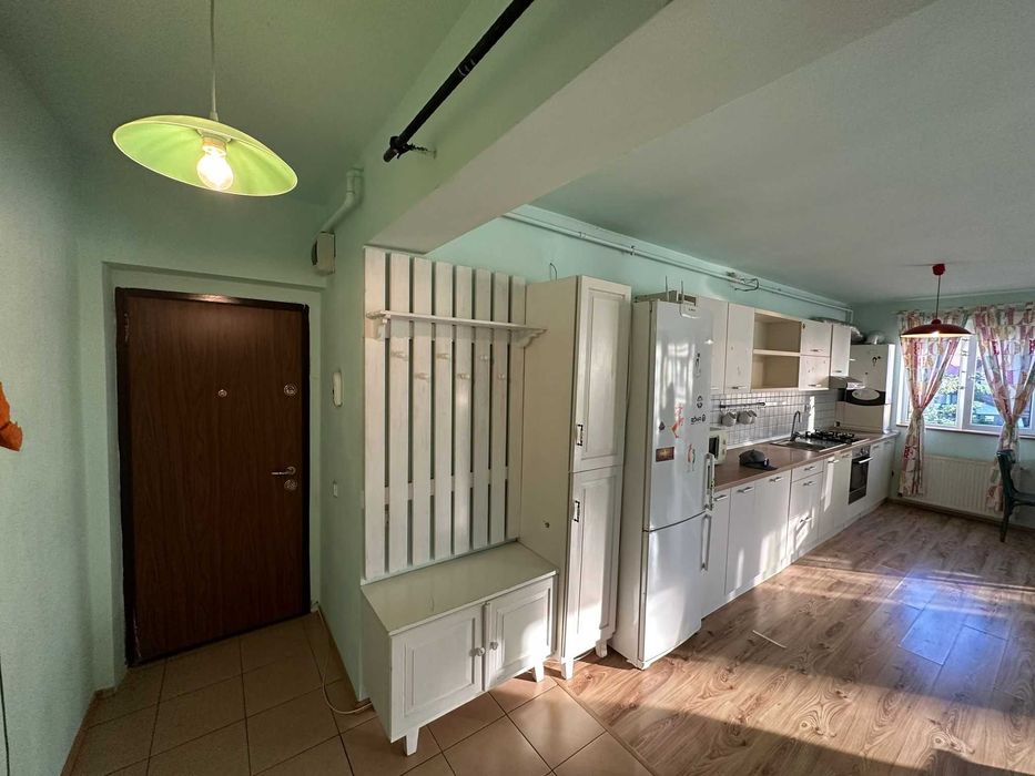 Apartament 2 camere Etaj 1 Floresti