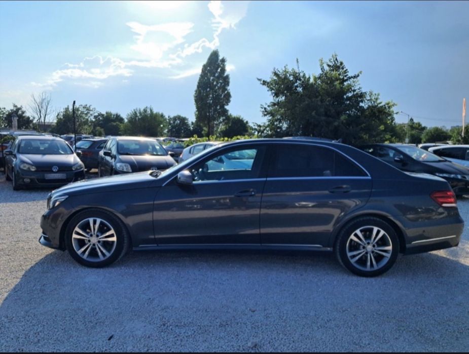 Mercedes-Benz E 220 9G-TRONIC