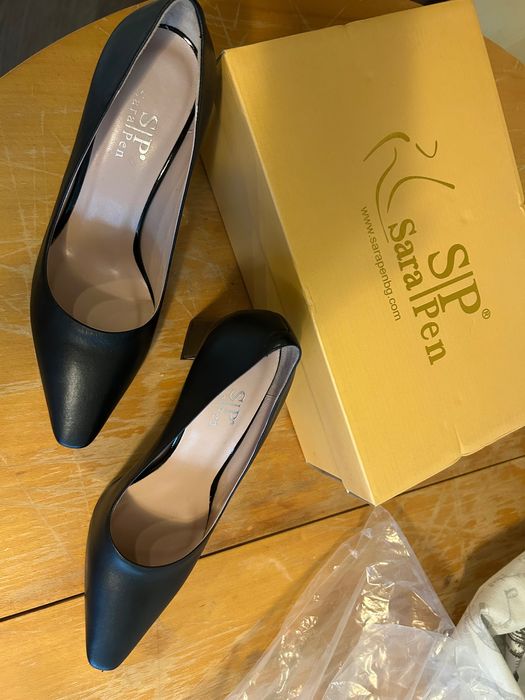 Кожени обувки на ток Sara Pen