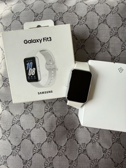 Samsung Galaxy Fit 3