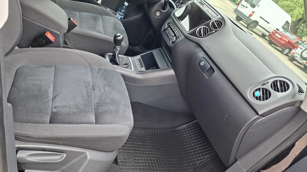 Se vinde VW TIGUAN, înmatriculat RO, 4x4, Diesel,170 CP, 2012, navi. și camero spate Lenovo, euro 5