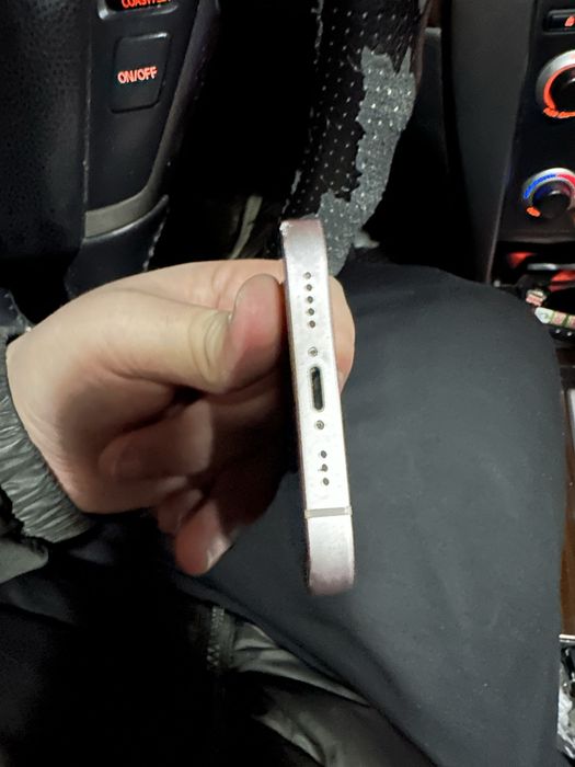 Айфон 13 128гб в хорошем