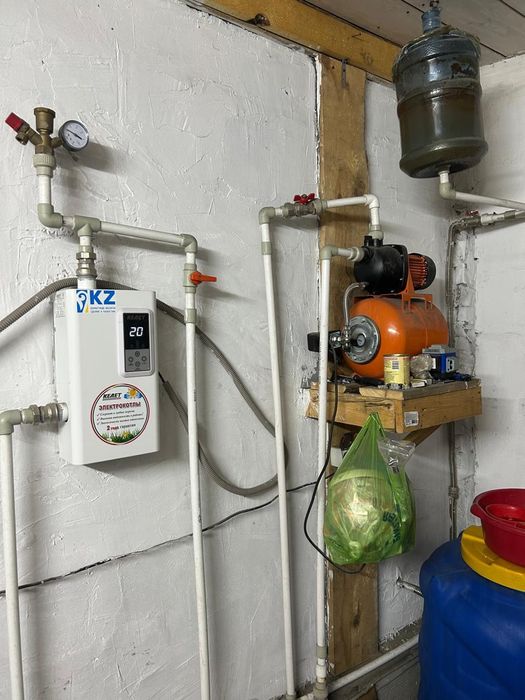 Продаётся новый дом в 20 мкр- не