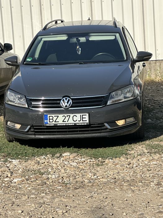 Vând Passat B 7