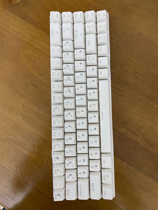 Мишка, клавиатура , наушник