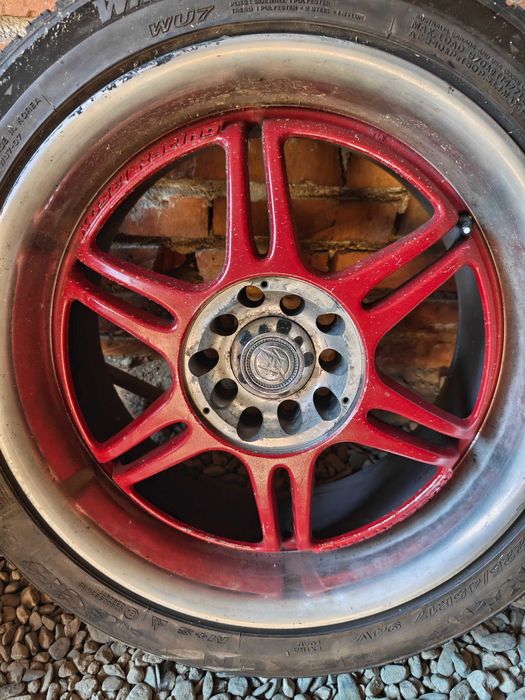 Kosei Racing RT MAXi R17 7.5J ET35 + зимни гуми