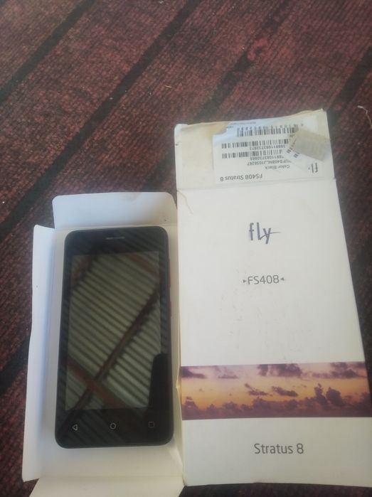 fly 408 xotirasi 6 gb kamera 2.0 Mp