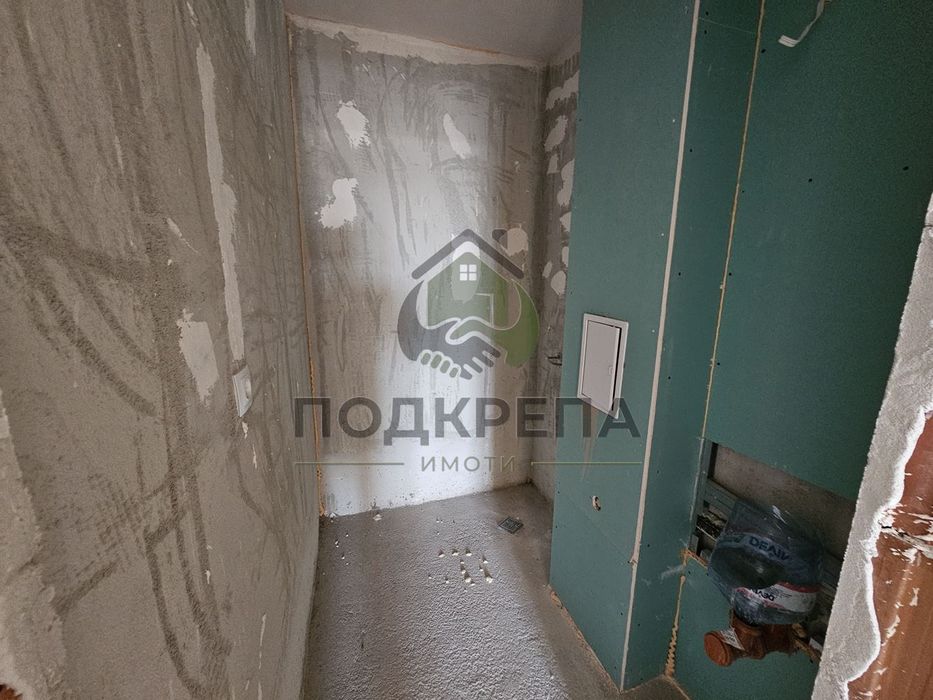 Продава се Тристаен апартамент в Пловдив, Христо Смирненски - 185 кв.м за 1079 €/кв.м - Снимка #7