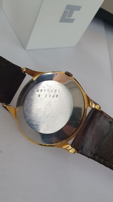 Старинен часовник