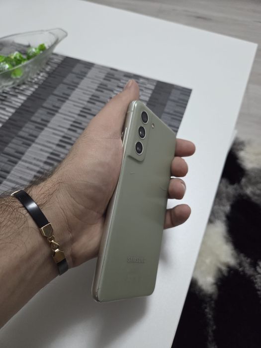 Se vinde Samsung S21 FE