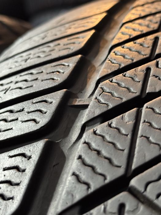 245/50R19 Pirelli Run Flat Steluta Stare perfecta