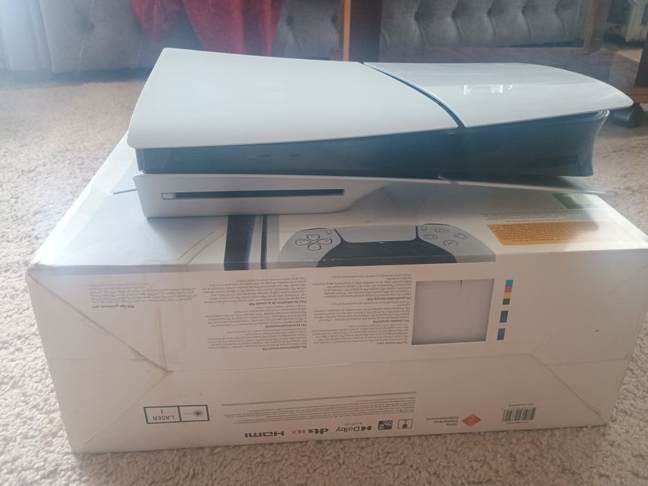 Sony Playstation 5 slim.