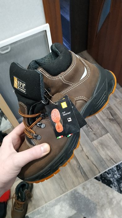 Сефти ботинки зимние 43 размер