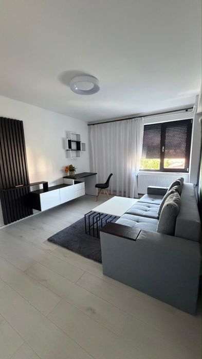 Ofer spre închiriere apartament