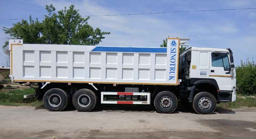 40 тонна HOWO Samosval dizel 2024 yil