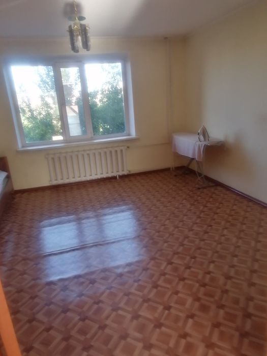 Продам 4-х комнатную квартиру