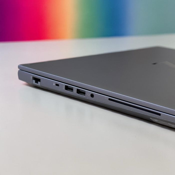 *64GB Ram*15.6’FHD IPS/i9-11950H/RTX A3000 6GB/Hp Zbook Fury G8/1TB