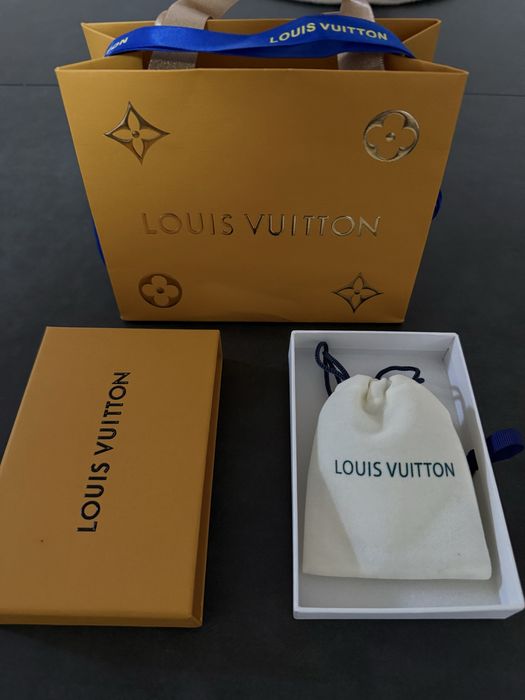Гривна Louis Vuitton