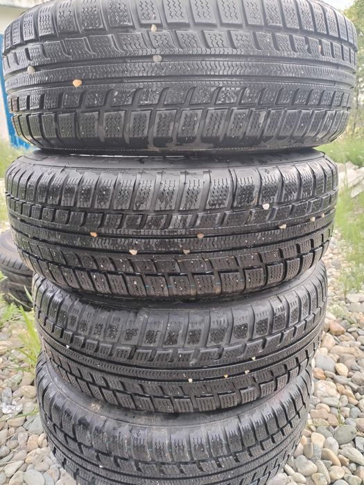 Vând/schimb genți cu anvelope M/S!