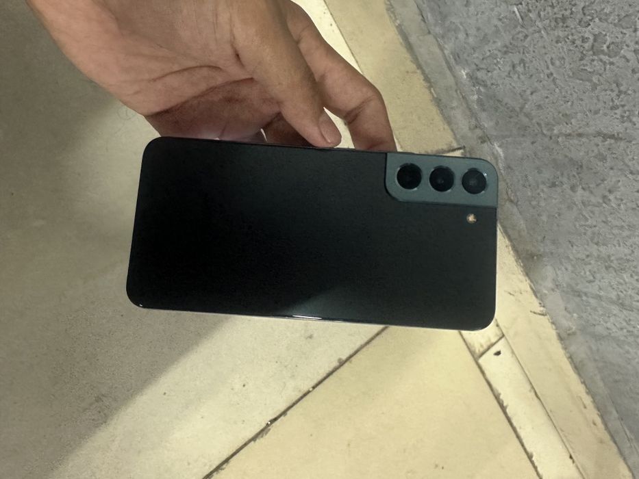 Samsung S22 plus