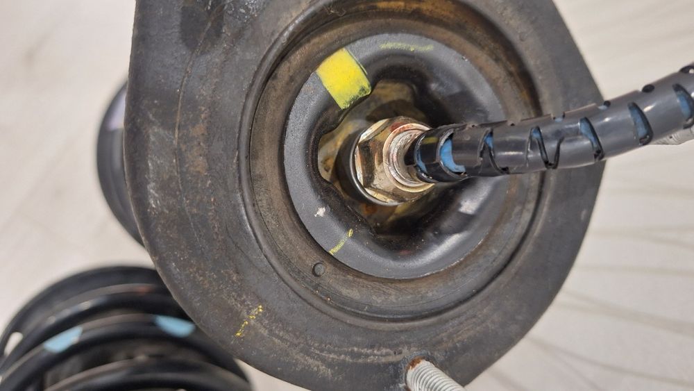 Амортизаторы Виндом 30 кузов.  Tems