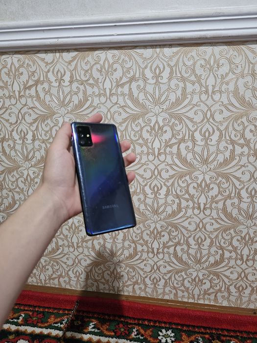 Samsung A71 5g..